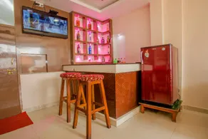 Hotel OM Plaza - Image 5