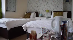 Barton Guest House - Image 2