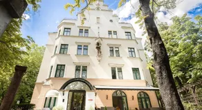Garner Hotel Berlin - Messe by IHG - Image 2