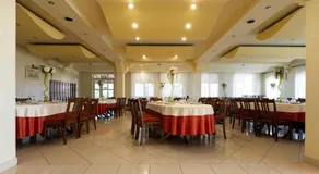 Hotel Denis str Gării nr 72 - Image 3