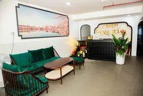 Gia Bao Hotel 96 Hoang Hoa Tham - Image 4