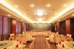 Bauhinia Hotel - Image 3