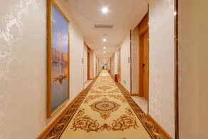 Vienna Hotel Guangdong Huizhou Huiyang Sanhe Square - Image 3