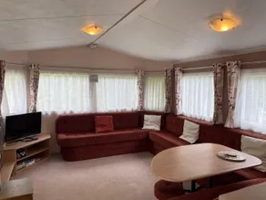 Acorn Way at Coghurst Hall Holiday Park, Hastings - Image 4
