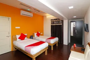 Hotel O Krishna Hotel and Restaurant - Image 2