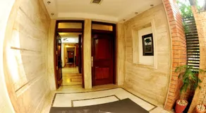 Falcon Suites Indiranagar - Image 5