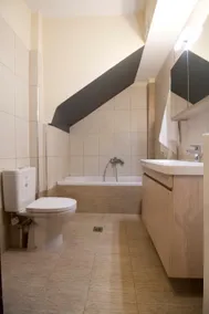 Breath Of The Wild - Luxurious Maisonette House - Image 3
