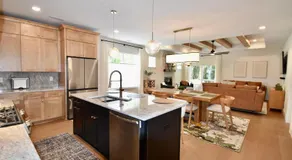 Luxury New Construction Cottage with fireplace, office, and covered deck - Image 5