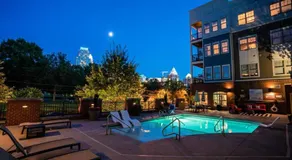 1Br Uptown, Pool, Wine, near Convention Center_311 - Image 3