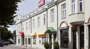 Economy Hotel - Image 5