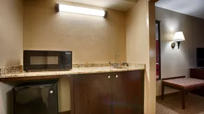 Best Western of Alexandria Inn & Suites & Conference Center - Image 5