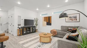 Modern 3BR Centerton Near Walmart HQ & Bentonville - Image 3