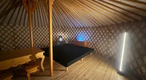 モンゴルゲルグランピング Frontier Village - Image 3