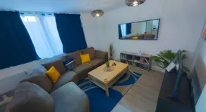 Hemel Apartments - Lilac Luxe - Image 2