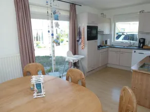 Spacious Home by Dunes - Image 2