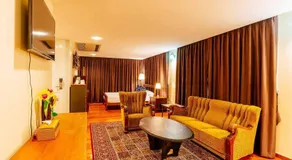 Nine Design Place - Image 2