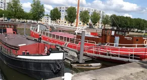 Boat Hotel SIX Rotterdam - Image 4
