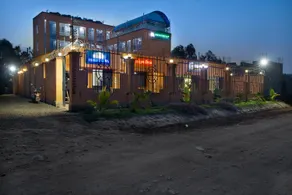 The Hydeout Riviera - Image 2