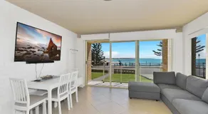 Waterviews on Marine Apartment 1 - Image 2