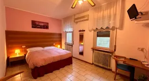 Hotel Moderno - Image 2