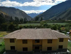 Tunupa Lodge Hotel - Image 1
