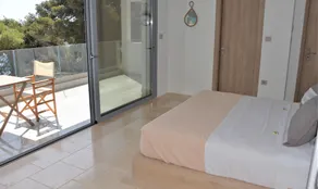 Anavalos - Image 2