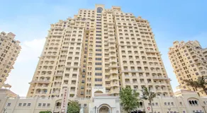 Live and experience a stunning Sea View Studio by Rakvista - Image 3