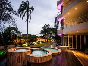 Coastlands Musgrave Hotel - Image 2