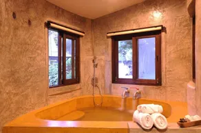Sippa Hot Spring Resort - Image 3