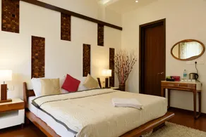 Swiss Royal Suites - Image 2