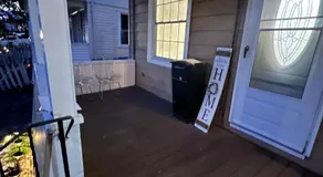 Home - Image 4