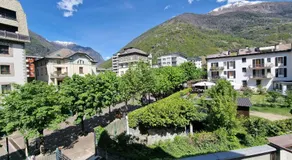 Bernina Station Suite - 30 Steps to the Red Train - Image 5