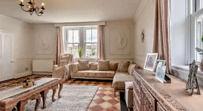 Mel House - Image 3