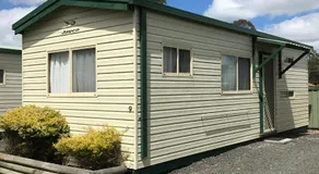 Prom Central Caravan Park - Image 5