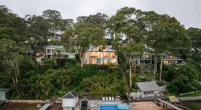 Wake to the Oceans Embrace Newport Waterfront Luxe - Image 5