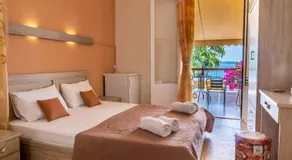 Stella Rooms - Image 2