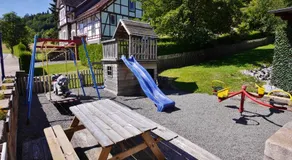Upland Apartments - Fewo WALDGEIST mit Garten, Grillhütte, Spielplatz und MeineCardPlus - Image 4