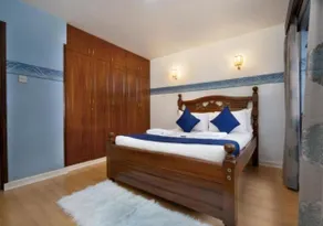 Bamboo Suites by Edmor Suites - Image 2