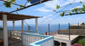 Bliss Apartment - Image 4