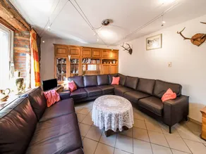 Forestside Escape for 15 Guests - Image 2