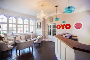 OYO Timothy's - Image 2
