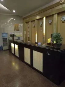 Xinhua Hotel - Image 3