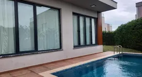 Villa with private pool for daily rent in Istanbul - Image 3