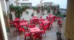 Hostal El Centro - Image 4