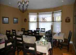 Bayside Inn - Image 2