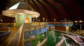 Aqua Hotel - Image 2