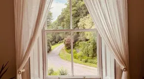 The Arches, Georgian Apartment - Image 5