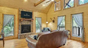 Gorgeous Idyllic Cabin w Hot Tub and Fire Pit Quittin Time is Secluded Romantic Oasis w Luxury Bathroom Double Shower and Bathtub Foosball Table - Image 4