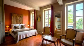 Prieuré Saint-Louis Maison d'Hôtes - Image 2