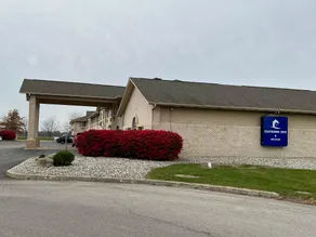 Express Inn & Suites - Image 1